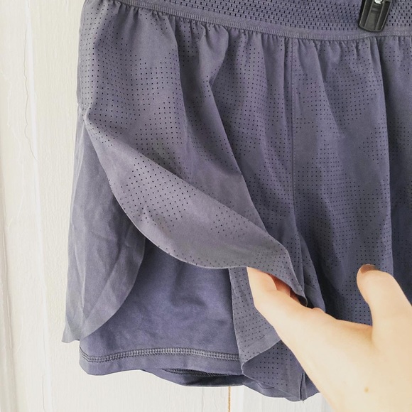 Small grey workout shorts, Avia brand - Picture 1 of 4